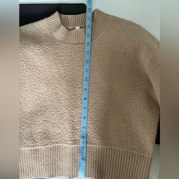 Aritzia babaton boucle brown sweater size xxs - Picture 10 of 11